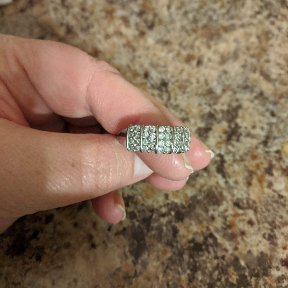 Cocktail anniversary band